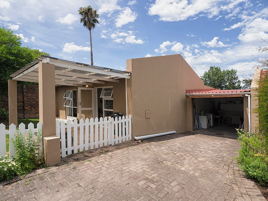 2 Bedroom Property for Sale in Old Place Western Cape